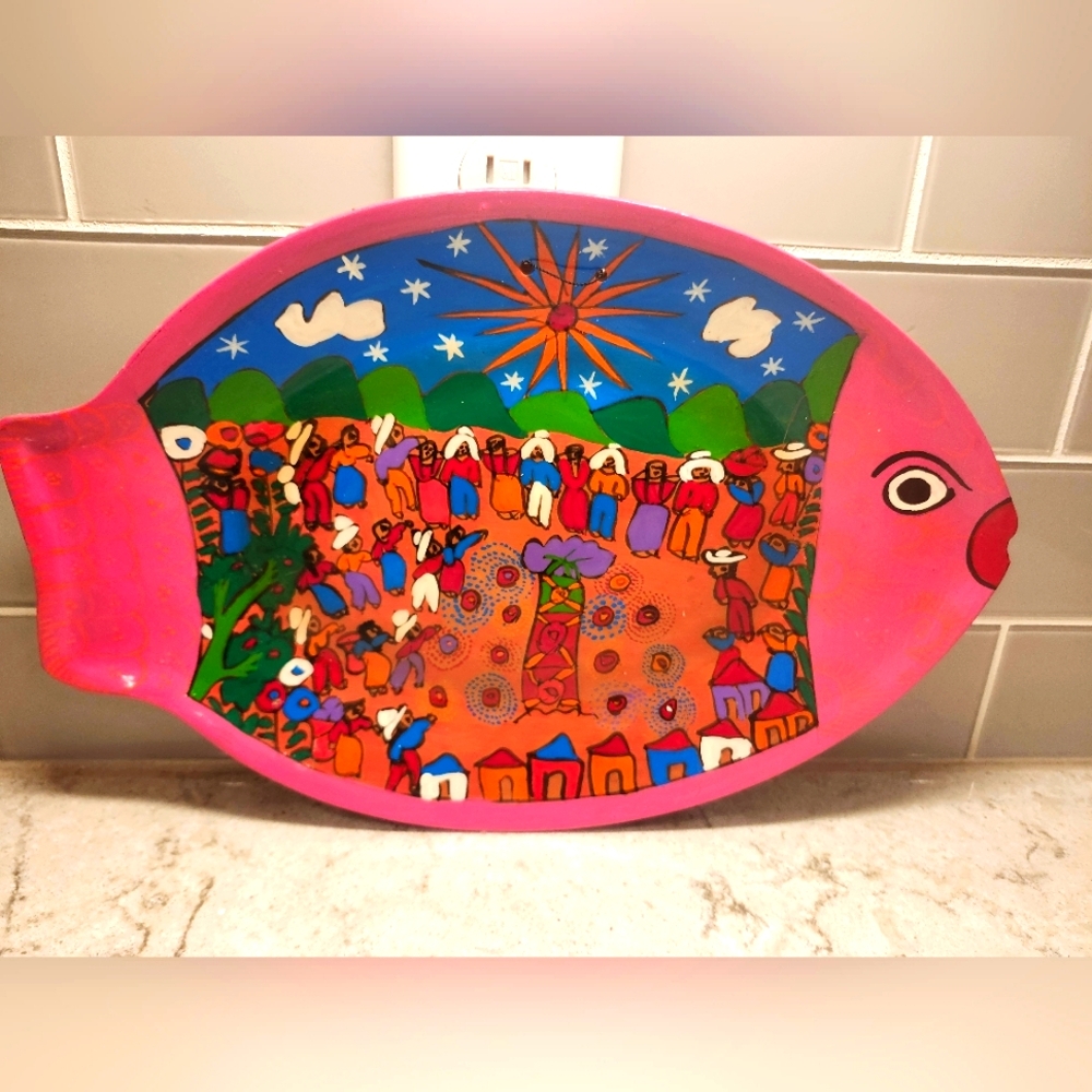 Vintage Mexican Aztec Handpainted Folk Art Clay Fish Plate Platter